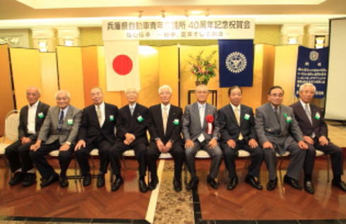 設立当時の先輩方